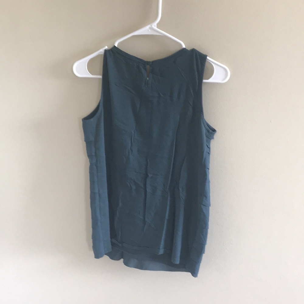 Ann Taylor loft small maternity top - Picture 2 of 3